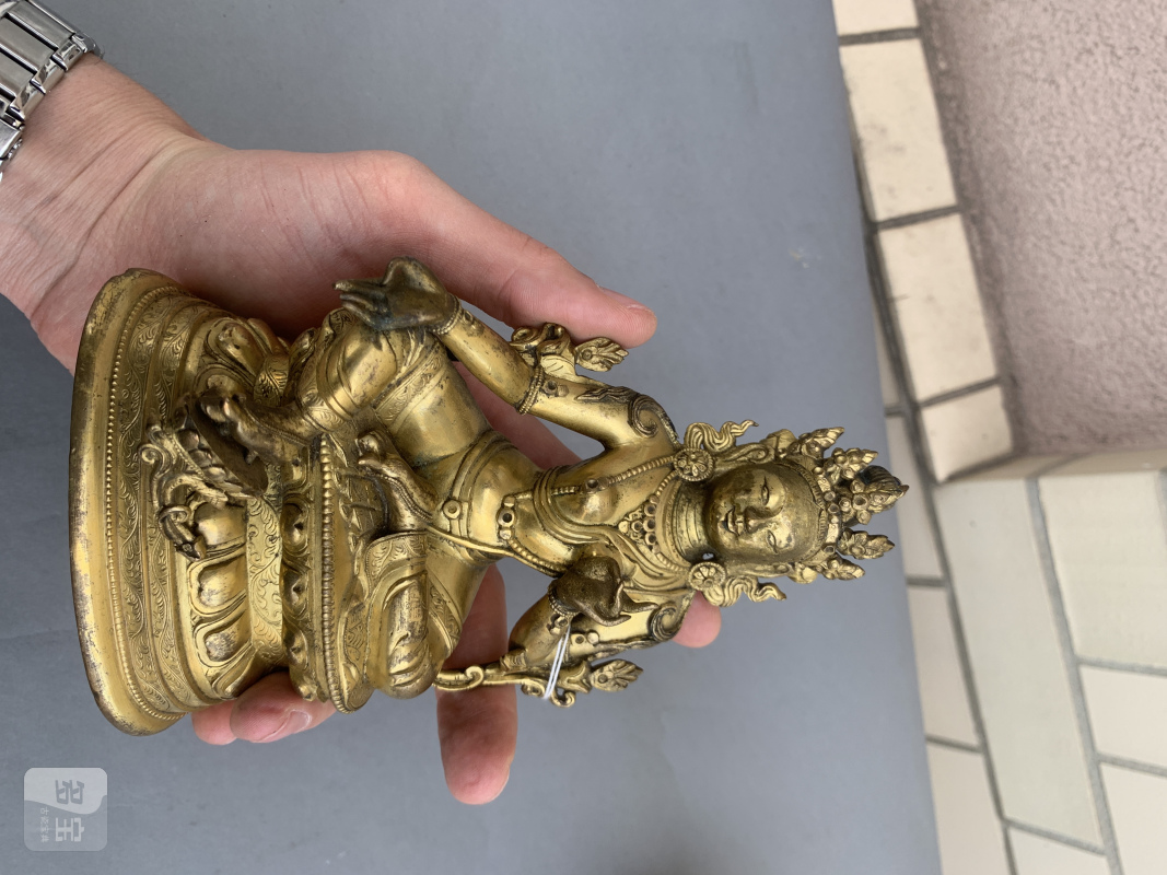 A GILT-BRONZE FIGURE OF SYAMATARA - 图6